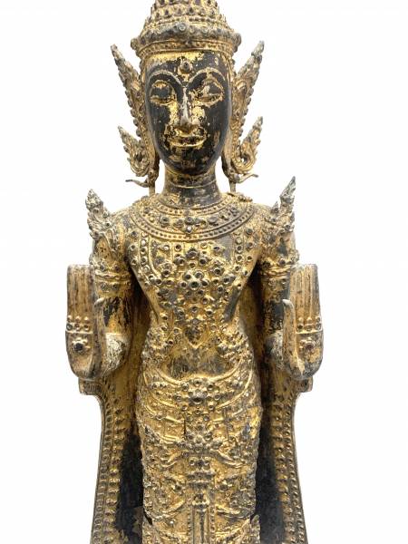 bouddha debout thailande