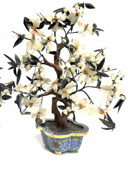 jardinières en bronze cloisonné et pierres dures