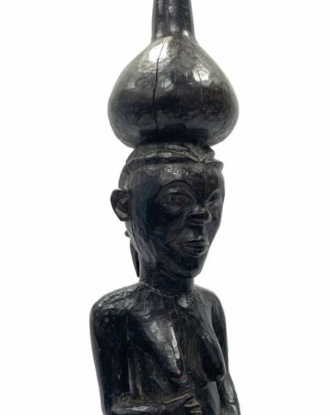 statue pende maison palombo