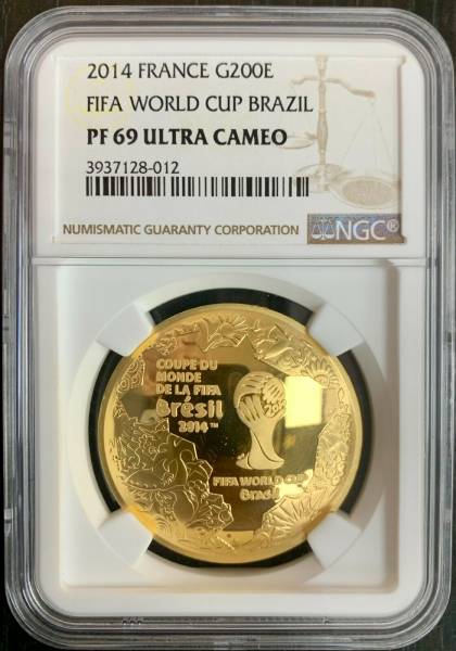 200 EUROS BRESIL FOOTBALL AVERS